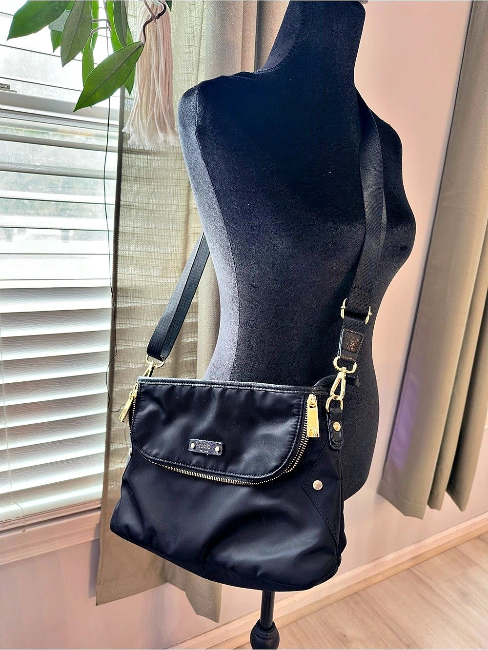 Tuttilo New York Black Convertible Crossbody Backpack Nylon Gold Hardware